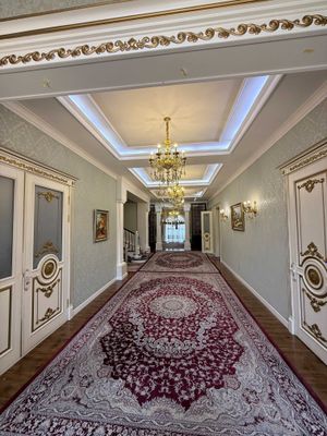SROCHNO yevro hovli sotiladi