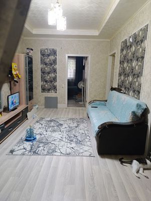 Продаётся Чиланзар 11 2в3 1этаж. Утепленый торец.