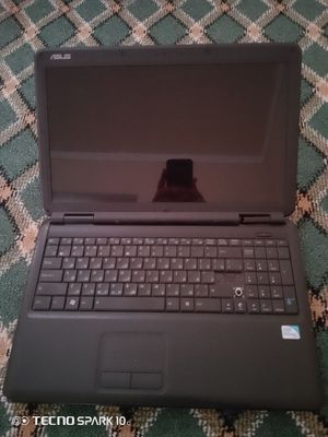 Asus noutbuk sotiladi