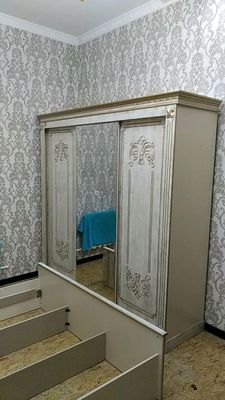 spalni mebel