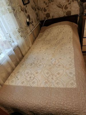 Прлдается кровать в идеальном состоянии