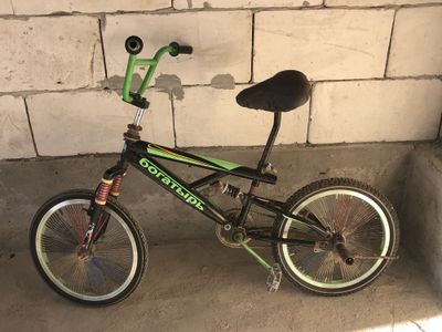 Velosiped sotiladi