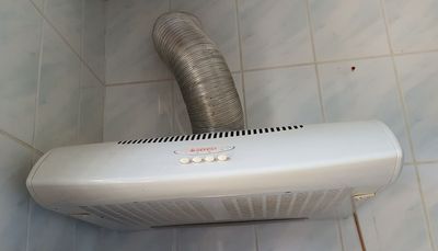 Кухонная вытяжка