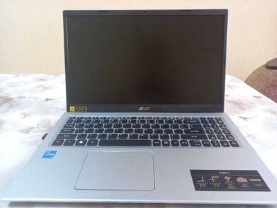 Ноутбук Acer Aspire 3