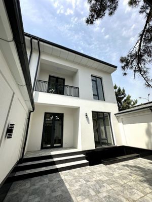 Продаю 2 соток Коттедж Юнусабад Манзара
