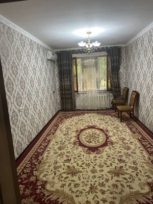 Квартира 2 х комнатная на первом этаже. В хорошем состоянии