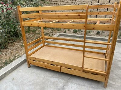 2-х этажный кровать