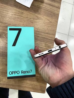 Oppo Reno 7 Flagman