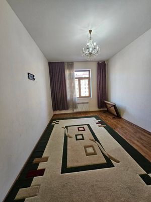 срочно сдаётся Новостройка дружба 2-комнат новый ремонт укомплектованн