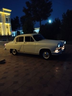 Gaz 21 Volga sotiladi