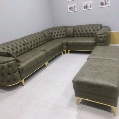 chestr divan
