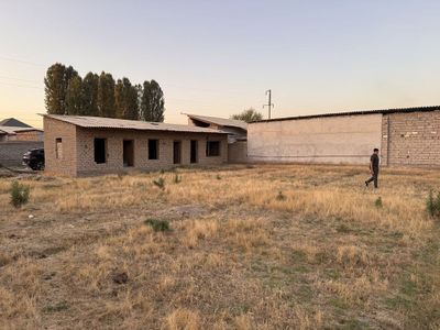 Продается участок в Ташкентской обл, Уртачирчик район, пос.Карасув