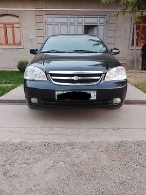 Laseti 2010 yil gazi bor