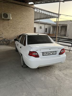 nexia 2 2010yil sotiladi 1.6dons