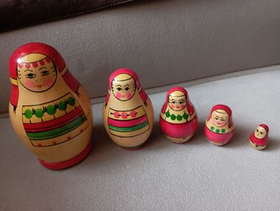 Матрёшка деревянная. Сувениры