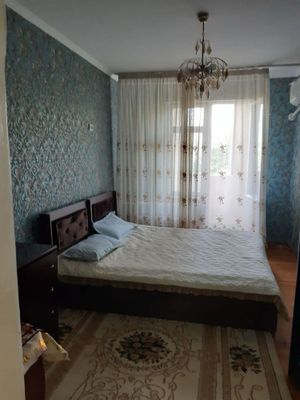 Сдам квартиру, ул. Юнус Раджаби , метро Космонавты. 2х комнатная