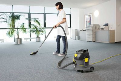 Профессиональный пылесос Karcher T10\1