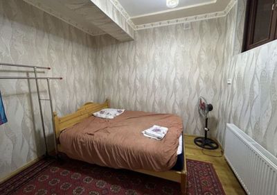 Шайхонтохур тумани Тинчлик метро бекати якинида ижарага квартира