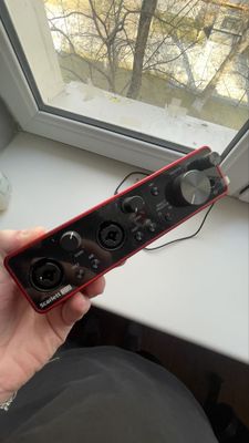 Аудиокарта Focusrite Scarlett 2i2 3го поколения