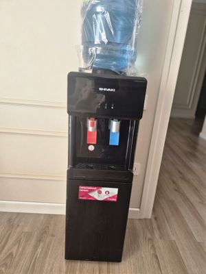 Кулер для воды Shivaki