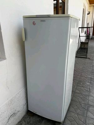 muzlatkich sotiladi