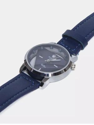 Rolex soatining uch burchak shaklidagi yangi modeli