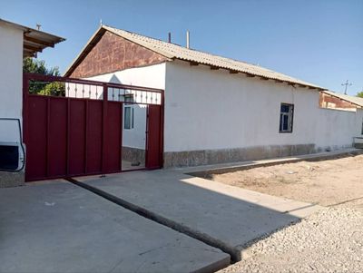 Termiz tuman qirqyillikda xovli sotilmoqda narxi 520 million kelishami