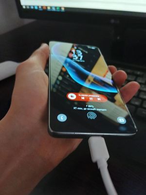 Samsung galaxy a73