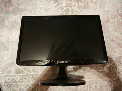 ЖК монитор Самсунг 19"