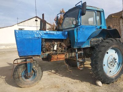 Traktor sotiladi yuradi avtomat karopka