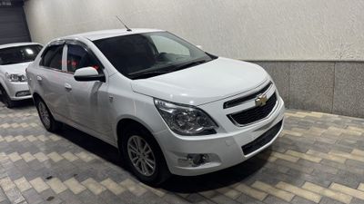 Chevrolet cobalt 2021