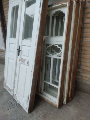 Srochniga eshik deraza sotiladi holati yaxshi