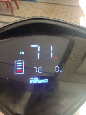 Skuter elektronni sport