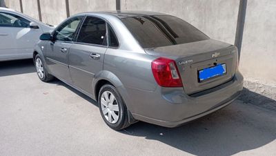 сросно продается Chevrolet gentra 2015