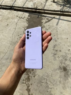Samsung a 32 kafolati bilan