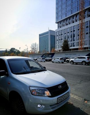 Lada Granta lux 2 pod