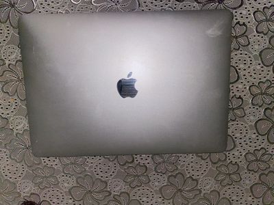 Macbook pro m1 apple