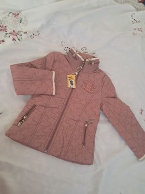 Qizaloqlar kurtkasi sotiladi yangi