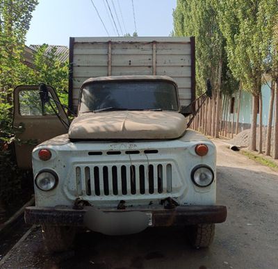Gaz -53 sotiladi