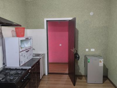 Kvartira bor yangi qurilgan uy