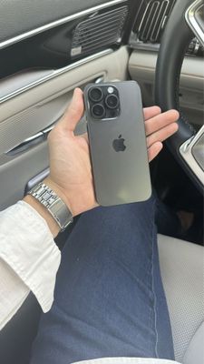 Iphone 15 pro 256 ZAA