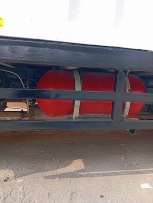 Iveco 1998 2ta 100talik gaz baloni bor moshina minishga tayyor