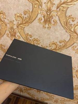 Asus Vivobook 15 Sotiladi ( narxiga mos )