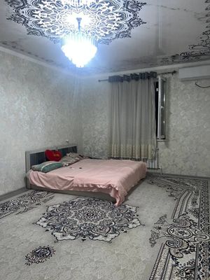 1 metro bekat Choshtepada qizlarga kvartira