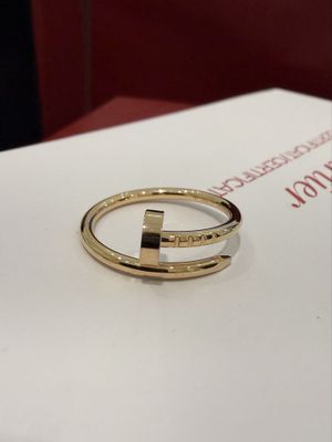 NEW Кольцо Cartier Juste un Clou Small Model B42258