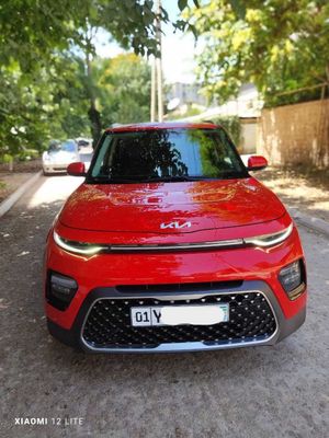 Продаю КИА SOUL (red), в отличном состоянии, семейная машина.
