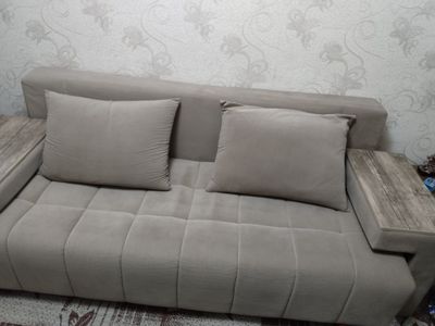Продам диван в отличном состоянии