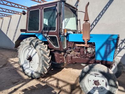 MTZ80 Traktor holati yangi