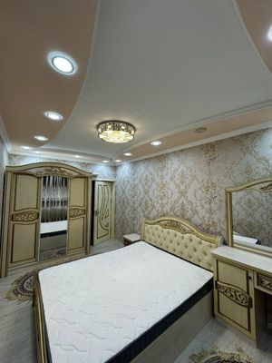 Gafur Gulom metro yonida arendaga beriladi