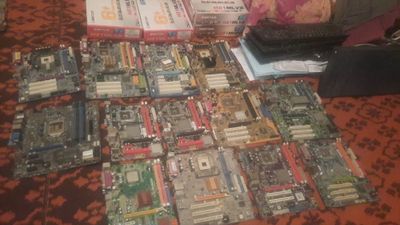 Материнские платы продам и п…..ю